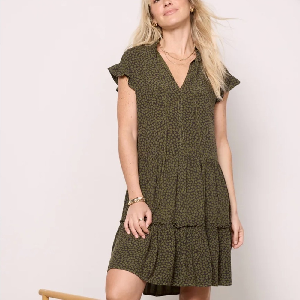 Sundry Ruffle Short Femme Green Black Dress Size 1 Small